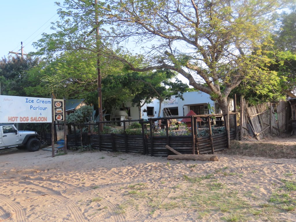 1C4D883E-C9FE-4291-8ED5-0E4DD5274589